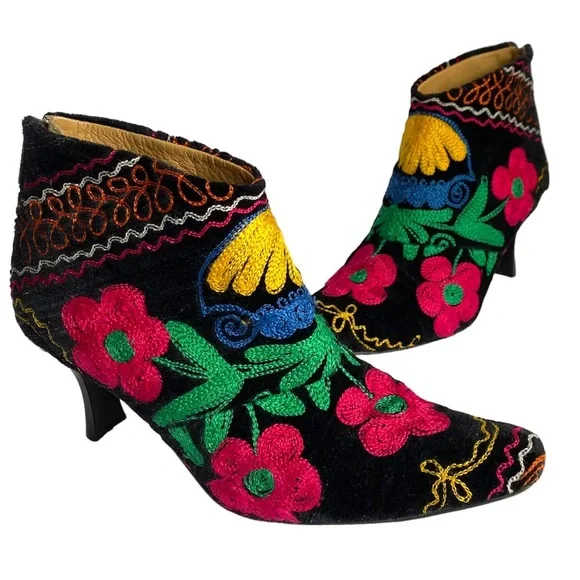 Zeyzani Suzani Embroidered heeled boots EU41 - Picture 1 of 13